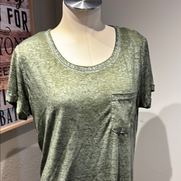 Nostalgia Moss Green Short Sleeve Tee - Picture 2 of 16